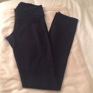 Lululemon straight-leg yoga pants (navy)